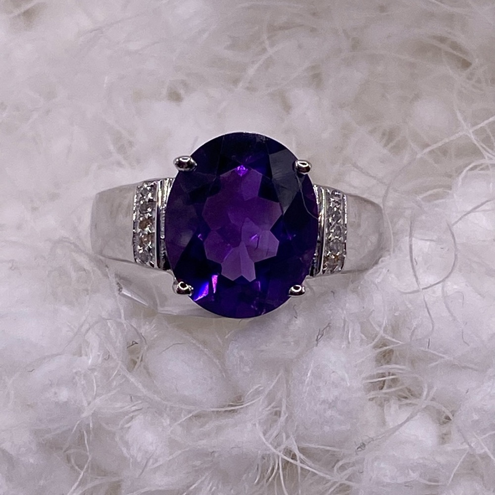 Amethyst & Topaz ring